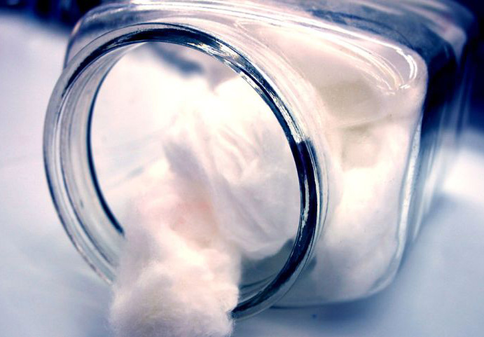 Why Is There Cotton In My Medicine Bottle? - Drugsdb.com